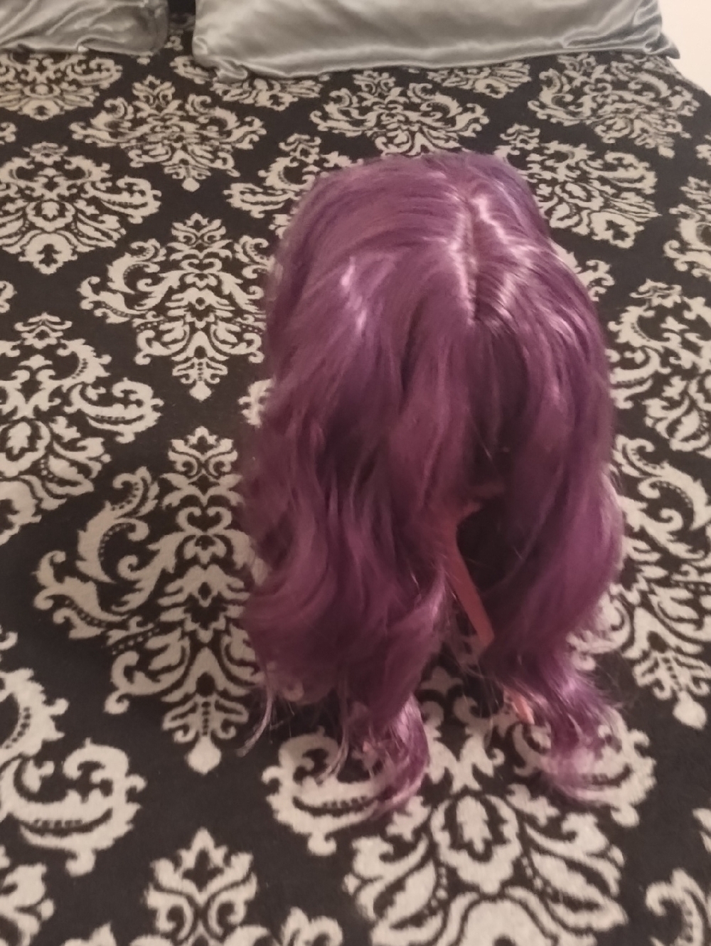 Vibrant Purple Wavy Synthetic Wig for Women - Fashion Hairpiece